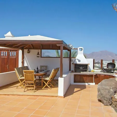 Playa Blanca Sleeps 10 Pool Air Con Wifi Willa *